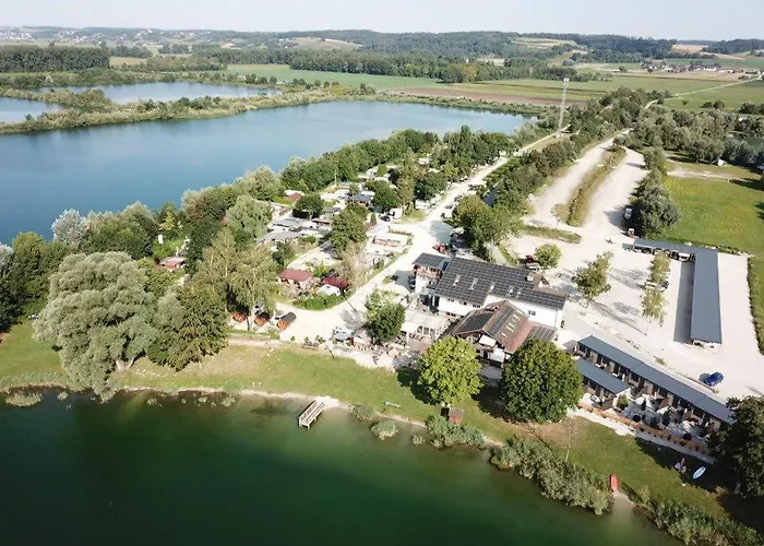 Seehaus Mamming - Hotel - Schlaffässer - Biergarten - Camping